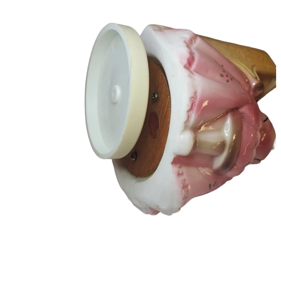 Vintage girl and piano wind up music box - Picture 4 of 4